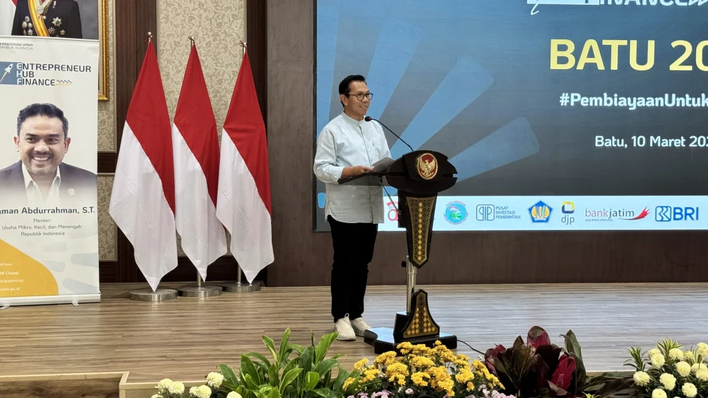 walikota batu membuka acara EHF literasi keuangan digital UMKM
